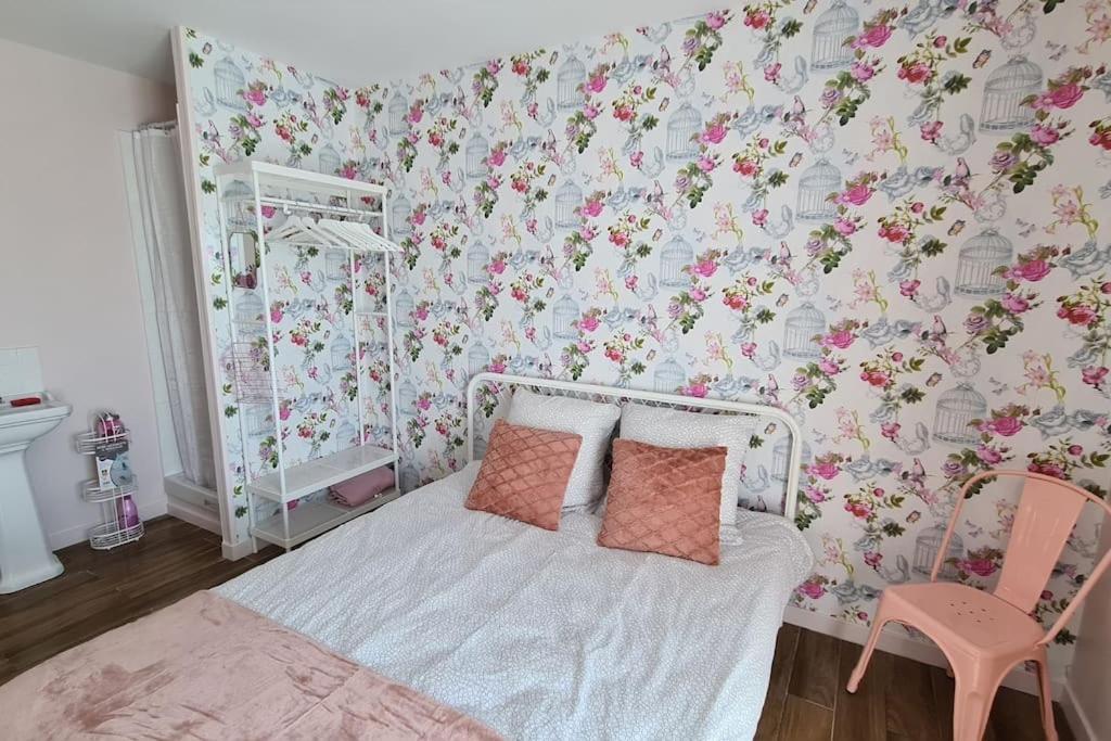 Appt 80M², 13 P, Disneyland, Fibre, 2 Parkings Chessy  Exterior photo